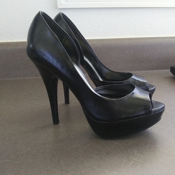 City street stilettos - Picture 3 of 5